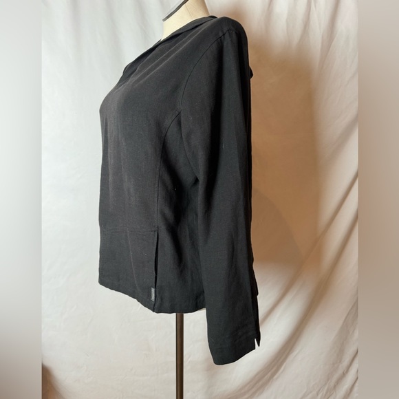 Black linen blend long sleeve shirt with hood and front pockets. Size XL - Picture 3 of 7